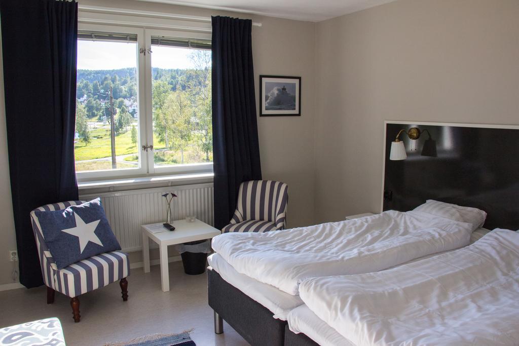 Docksta Hotell Екстер'єр фото