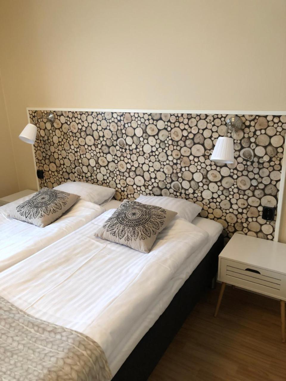 Docksta Hotell Екстер'єр фото
